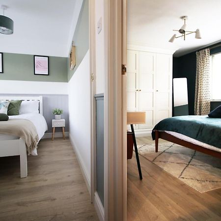 Stylish Home In Bath With Driveway Parking, 10Min From City Eksteriør bilde