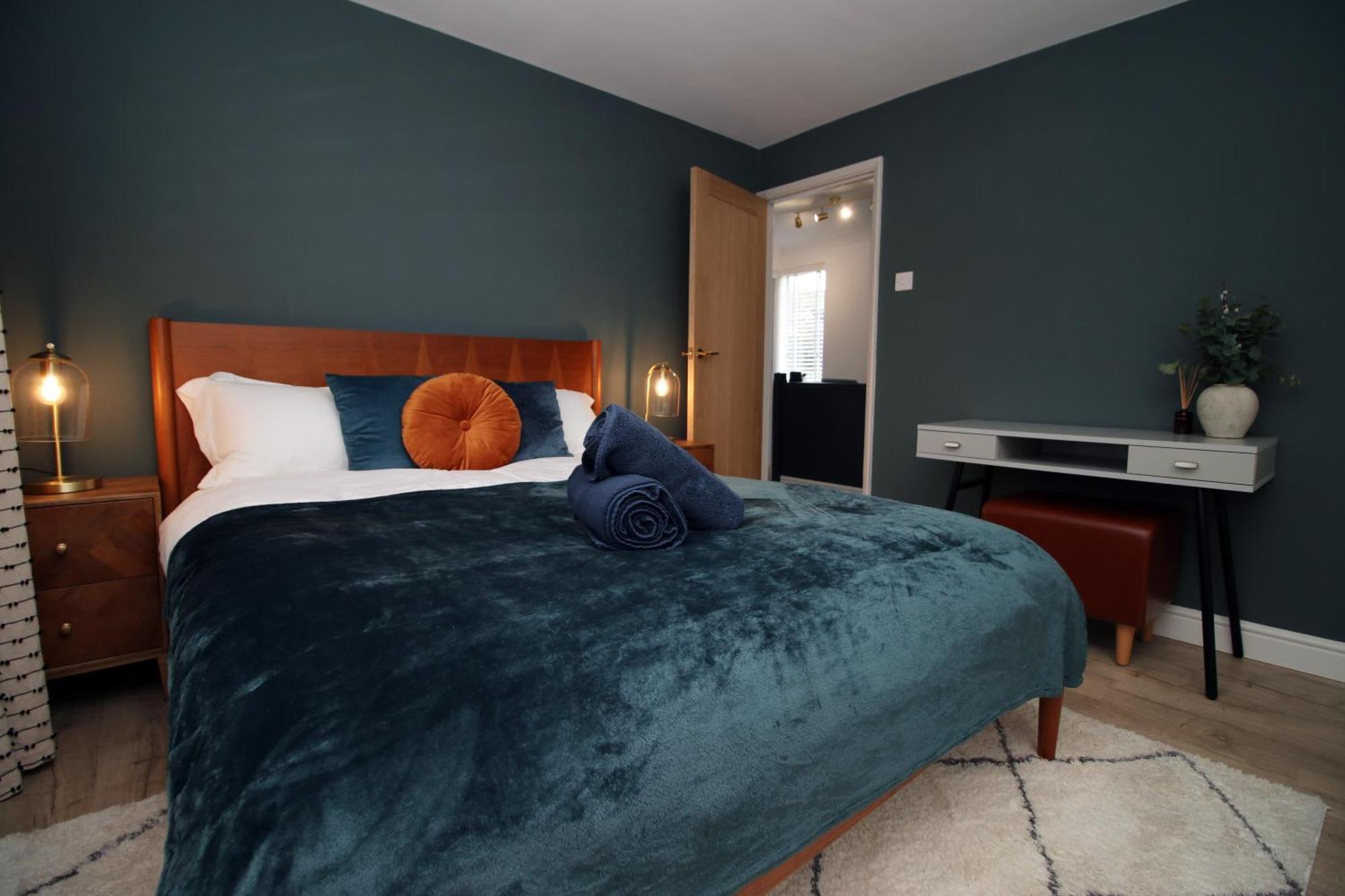 Stylish Home In Bath With Driveway Parking, 10Min From City Eksteriør bilde